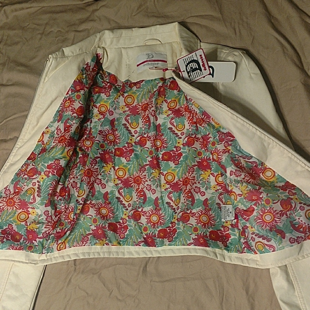 Jacket - Picture 2 of 2